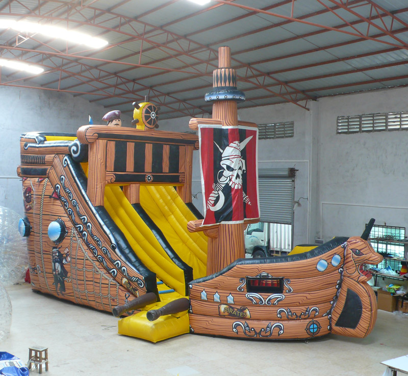 Piratskepp 10x4x5 m 6